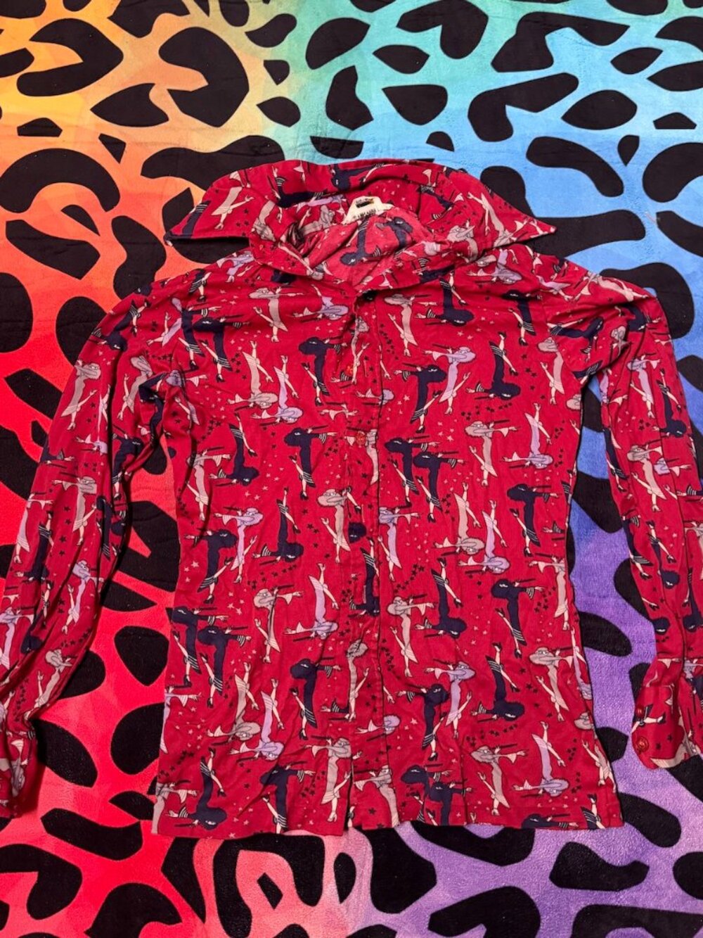 VINTAGE CORTINI KNIT RED LONG SLEEVE BUTTON DOWN COLLARED DANCERS TOP MEDIUM 15